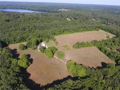 112 Winsor Avenue Johnston RI 02919