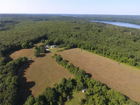 112 Winsor Avenue Johnston RI 02919