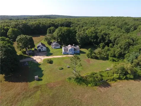 112 Winsor Avenue Johnston RI 02919