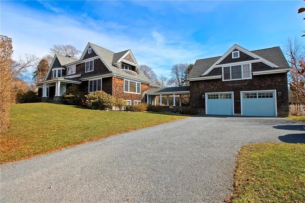 190 Coggeshall Avenue Newport RI 02840