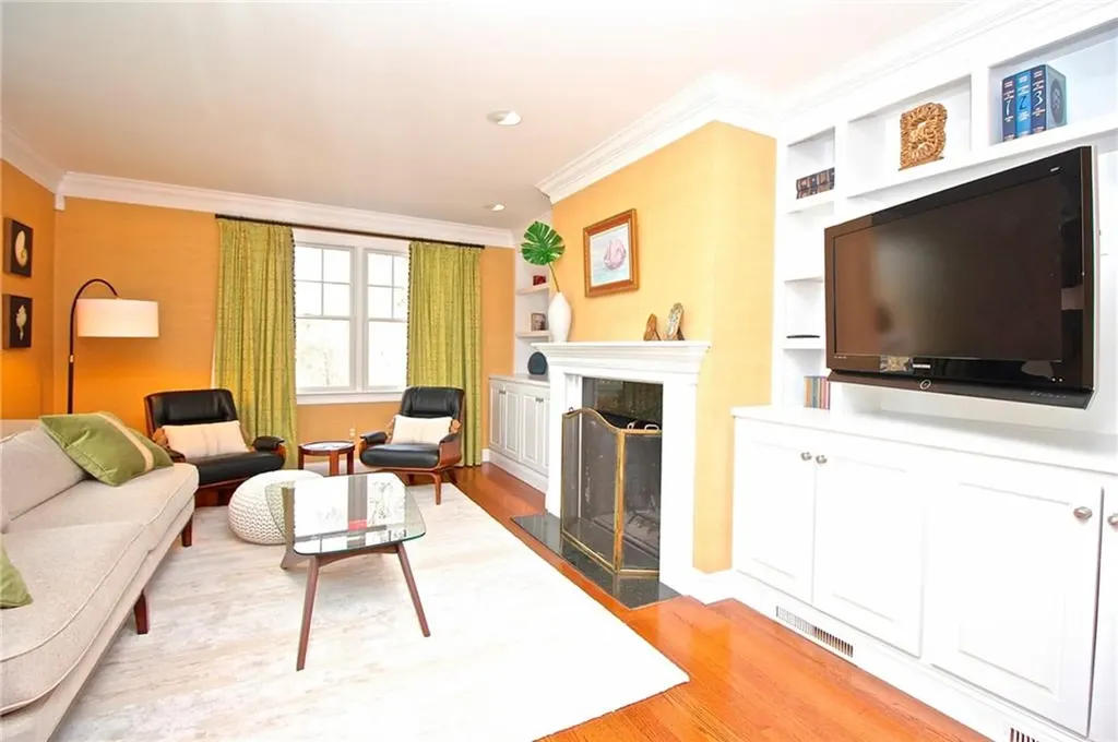 190 Coggeshall Avenue Newport RI 02840