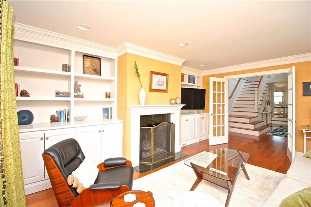 190 Coggeshall Avenue Newport RI 02840