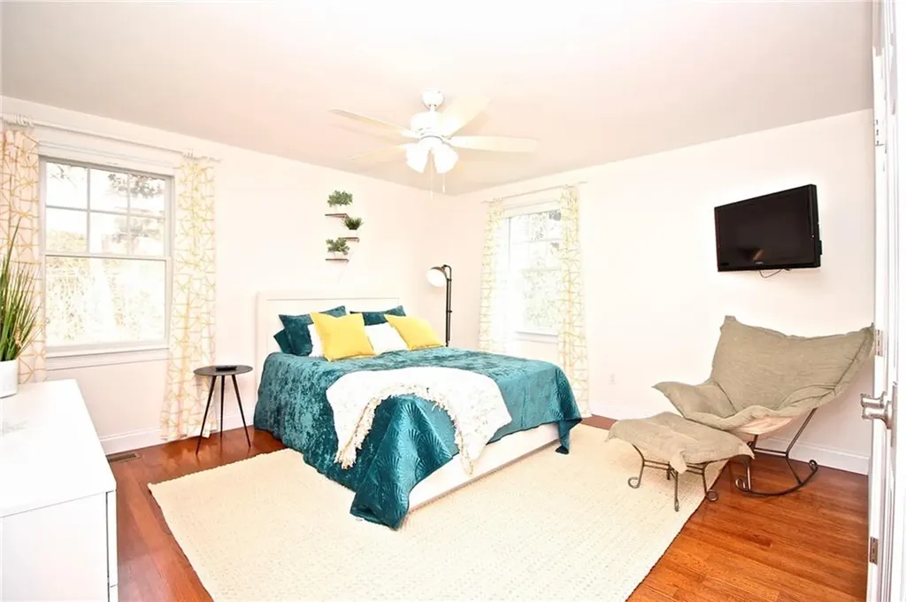 190 Coggeshall Avenue Newport RI 02840