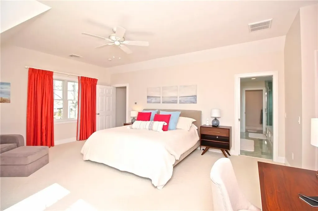 190 Coggeshall Avenue Newport RI 02840