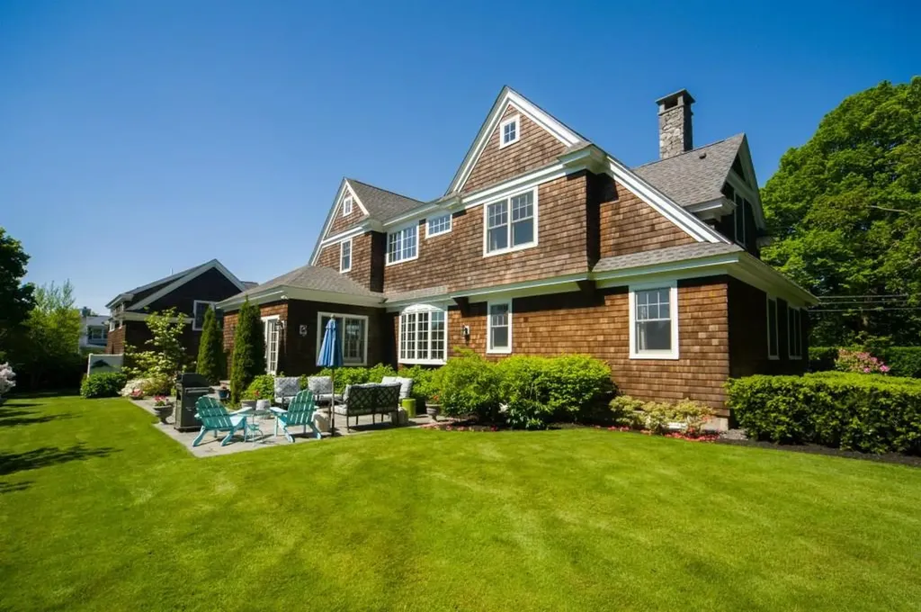 190 Coggeshall Avenue Newport RI 02840