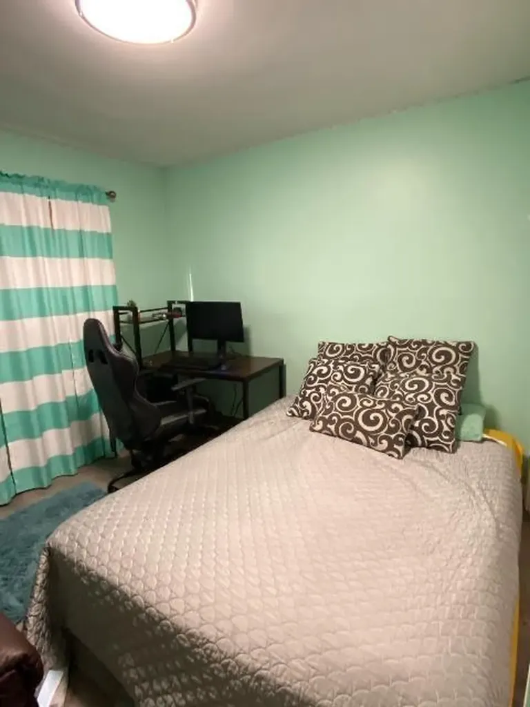 186 Oxford Street Providence RI 02907