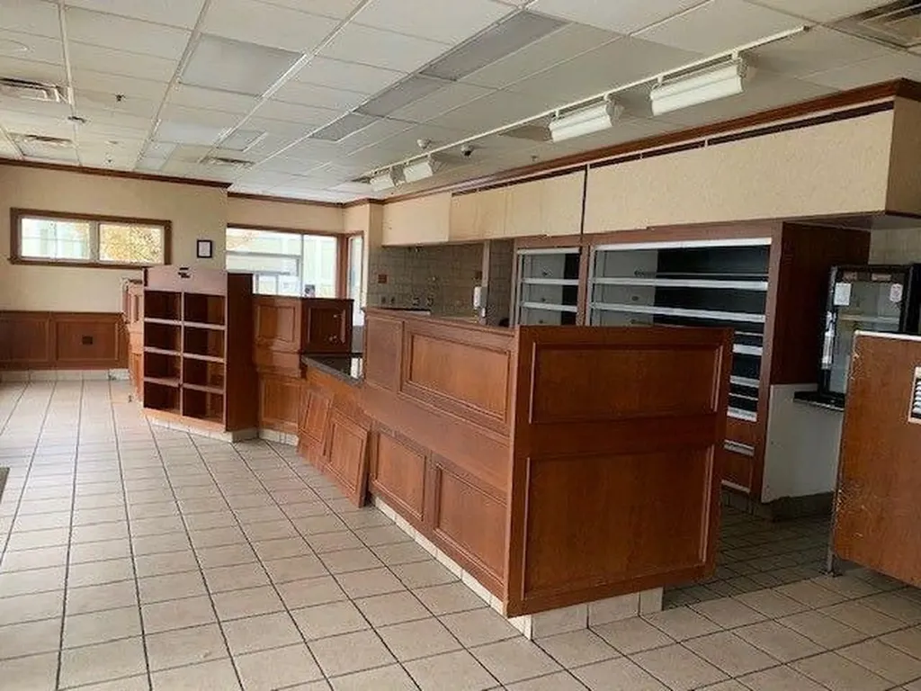 711 Front Street Woonsocket RI 02895