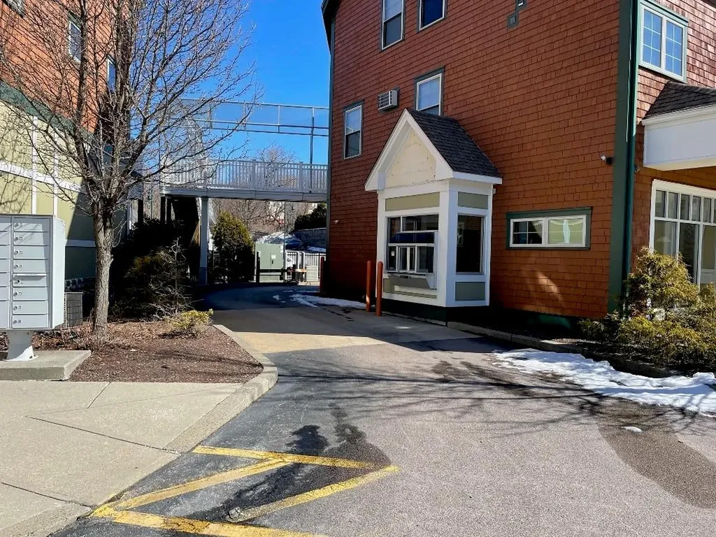 711 Front Street Woonsocket RI 02895