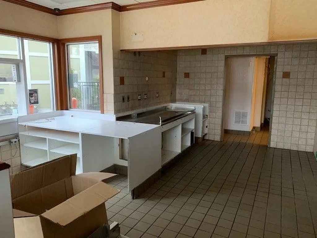 711 Front Street Woonsocket RI 02895
