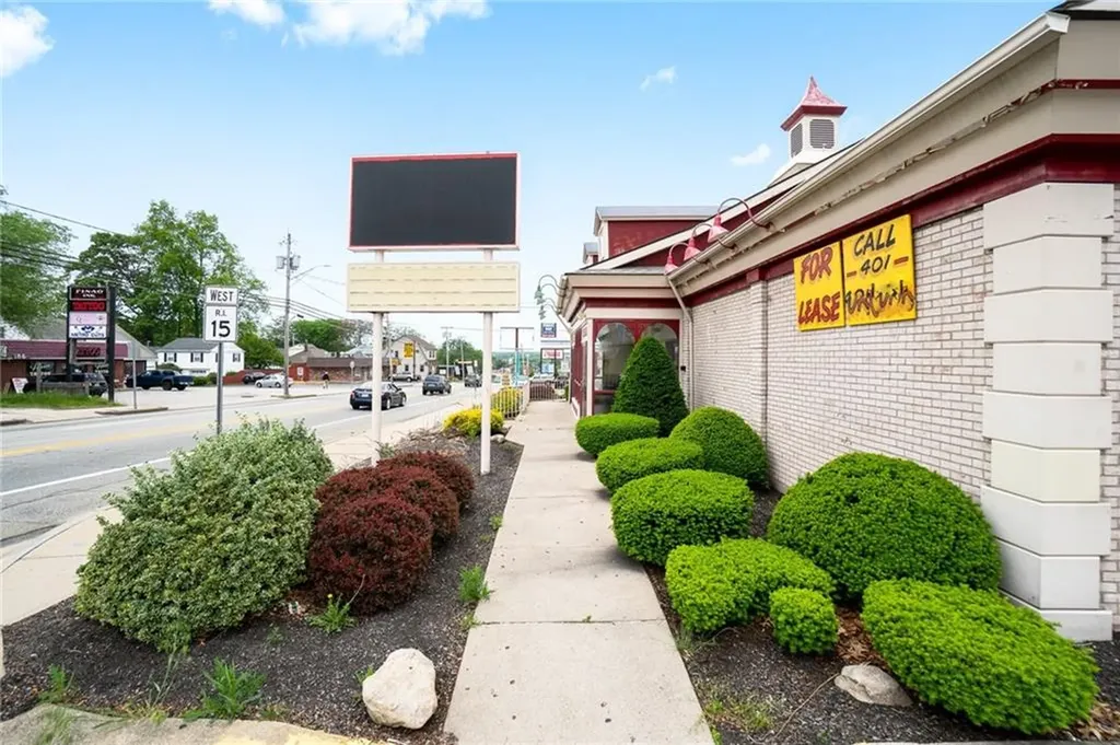 1883 Mineral Spring Avenue North Providence RI 02904