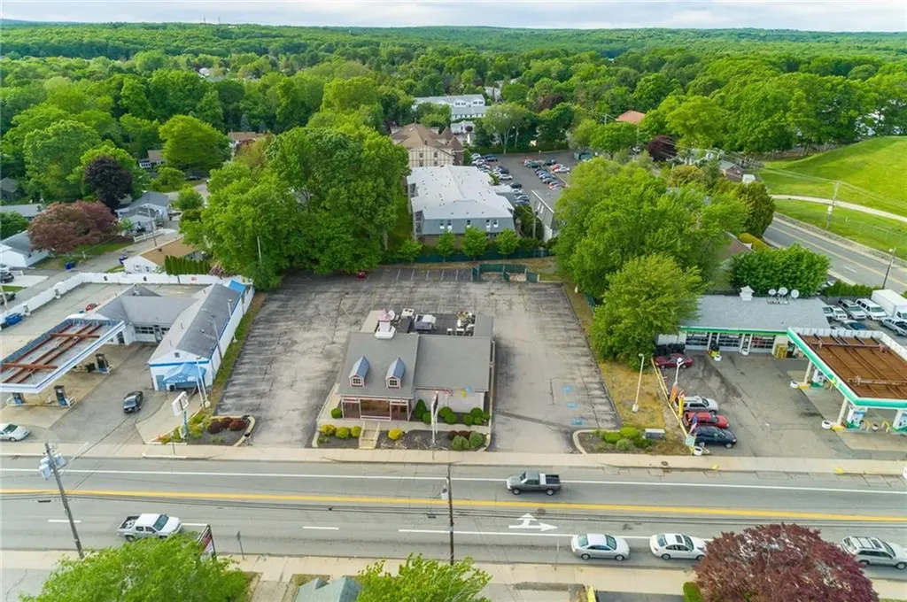 1883 Mineral Spring Avenue North Providence RI 02904