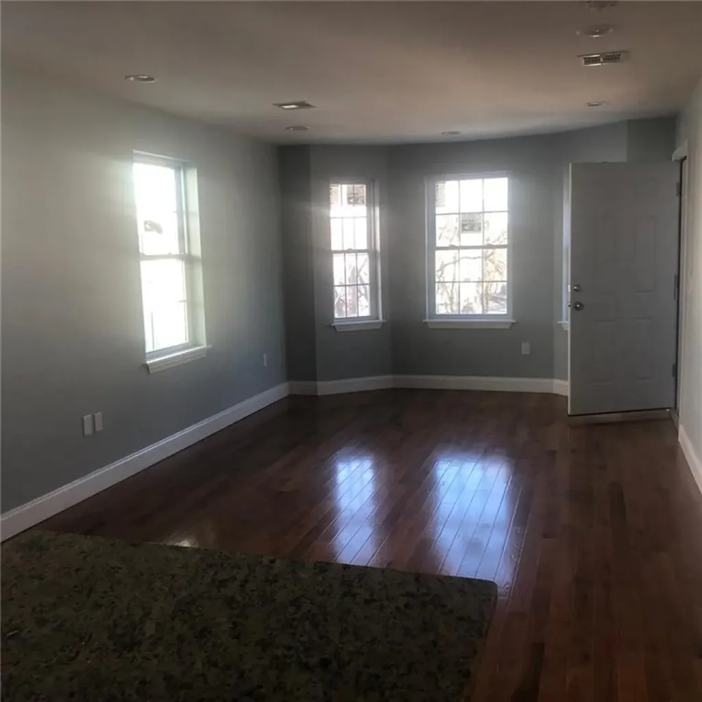 20 Virginia Lane Providence RI 02908