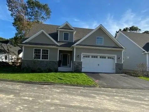 23 Abbey Lane Westerly RI 02891