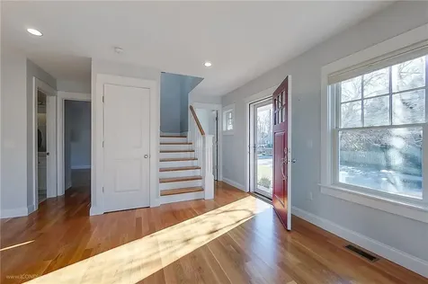 2 Katzman Place Newport RI 02840