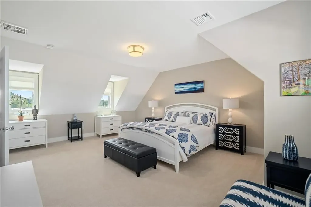 2 Newport Harbor (b23) Drive Portsmouth RI 02871