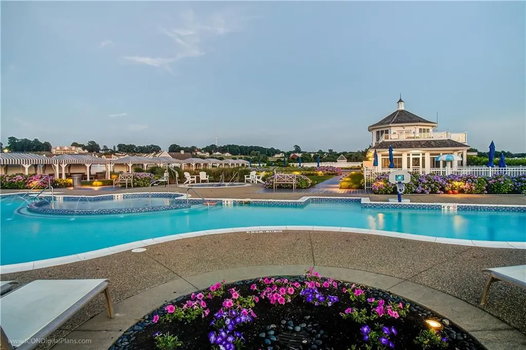 2 Newport Harbor (b23) Drive Portsmouth RI 02871