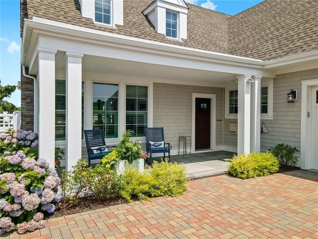 2 Newport Harbor (b23) Drive Portsmouth RI 02871