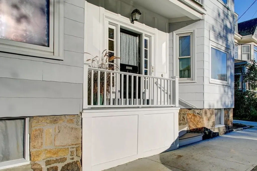 6 Equality Park Street Newport RI 02840