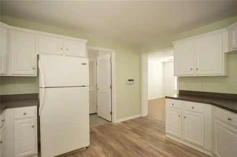 206 E Songbird Lane Tiverton RI 02878