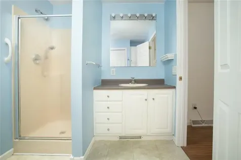 206 E Songbird Lane Tiverton RI 02878