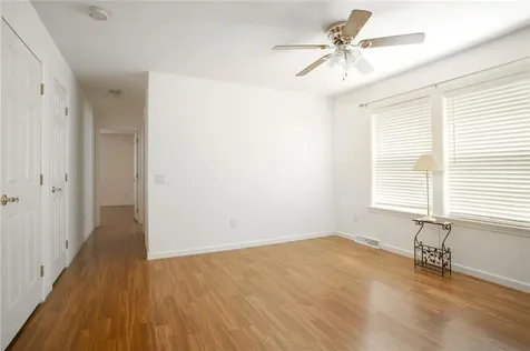 206 E Songbird Lane Tiverton RI 02878