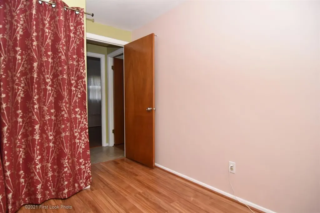 68 Maryland Avenue Pawtucket RI 02860