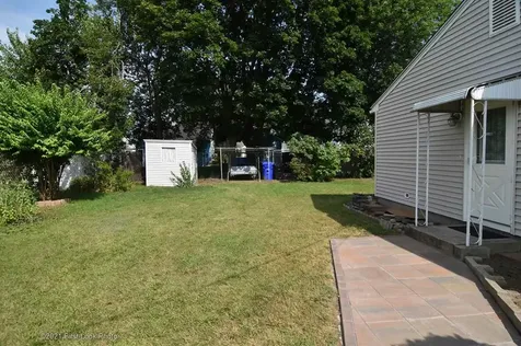 68 Maryland Avenue Pawtucket RI 02860