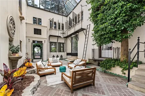 460 Rochambeau Avenue Providence RI 02906