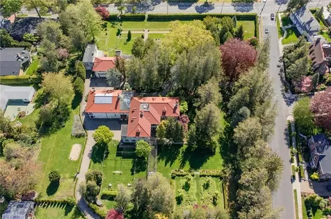 460 Rochambeau Avenue Providence RI 02906