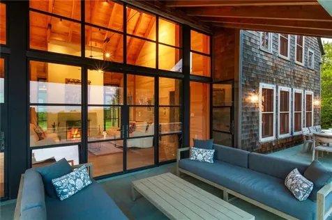 1776 Corn Neck Road Block Island RI 02807