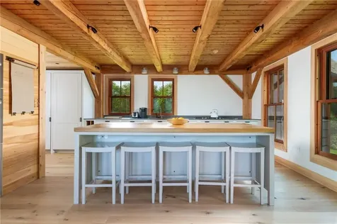 1776 Corn Neck Road Block Island RI 02807