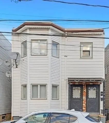 113 Moore Street Boston MA 02128