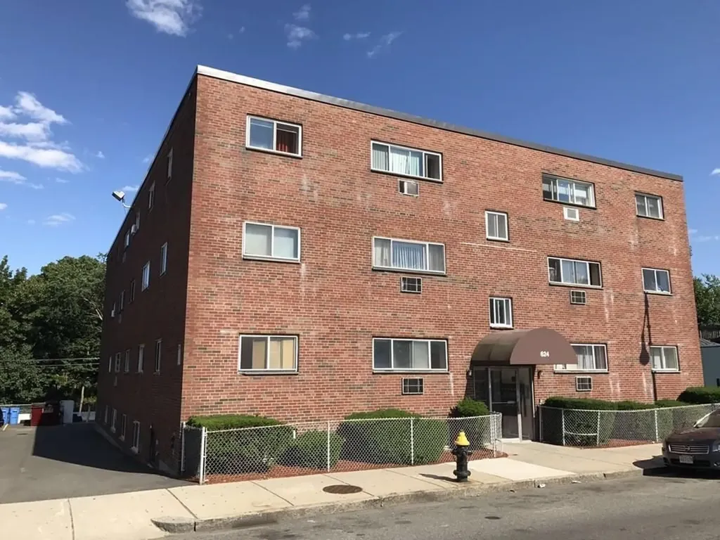 624 Hyde Park Avenue Boston MA 02131