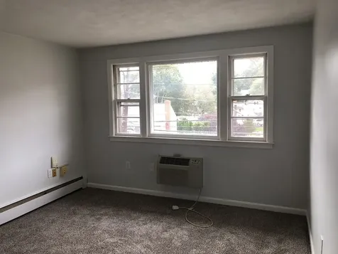 89 Trapelo Waltham MA 02452