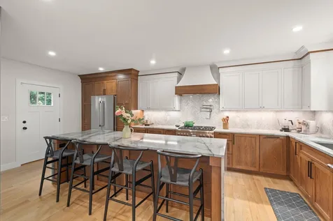 8 Bates Court Dedham MA 02026