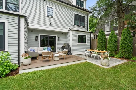 8 Bates Court Dedham MA 02026