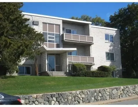 29 Jacqueline Road Waltham MA 02452
