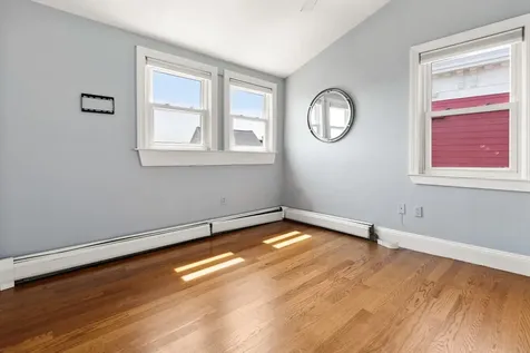 17 Sackville Street Boston MA 02129