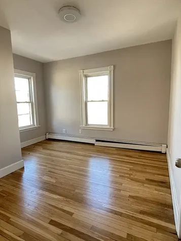 713 Metropolitan Avenue Boston MA 02136