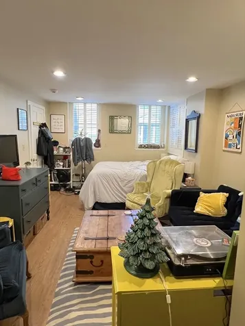 25 Sackville Boston MA 02129