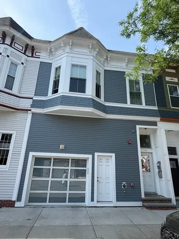 719 East 5t Boston MA 02127