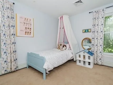 62 Bowdoin Avenue Waltham MA 02451