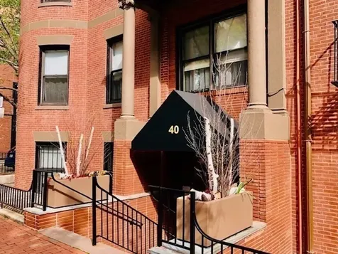 40 Saint Botolph Street Boston MA 02116