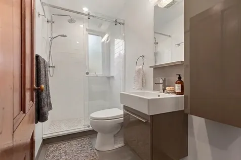 191 Davis Avenue Brookline MA 02445