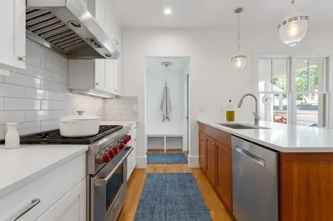 191 Davis Avenue Brookline MA 02445