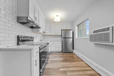181 School Street Waltham MA 02451