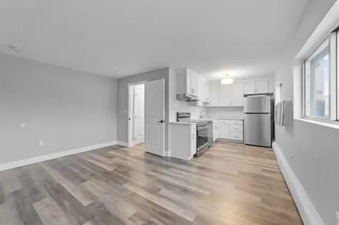181 School Street Waltham MA 02451