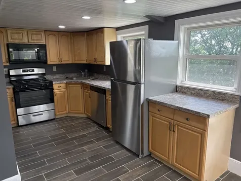 3 Bowdoin Avenue Boston MA 02121