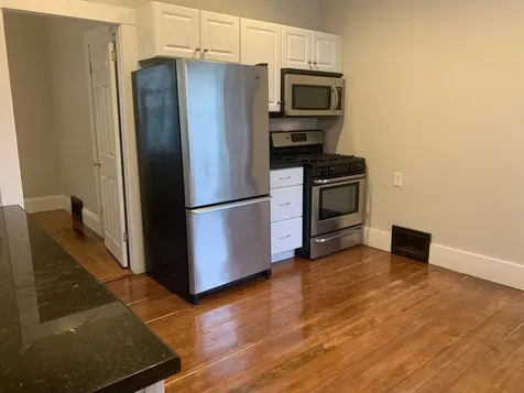 176 Chestnut Street Waltham MA 02453