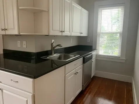 176 Chestnut Street Waltham MA 02453